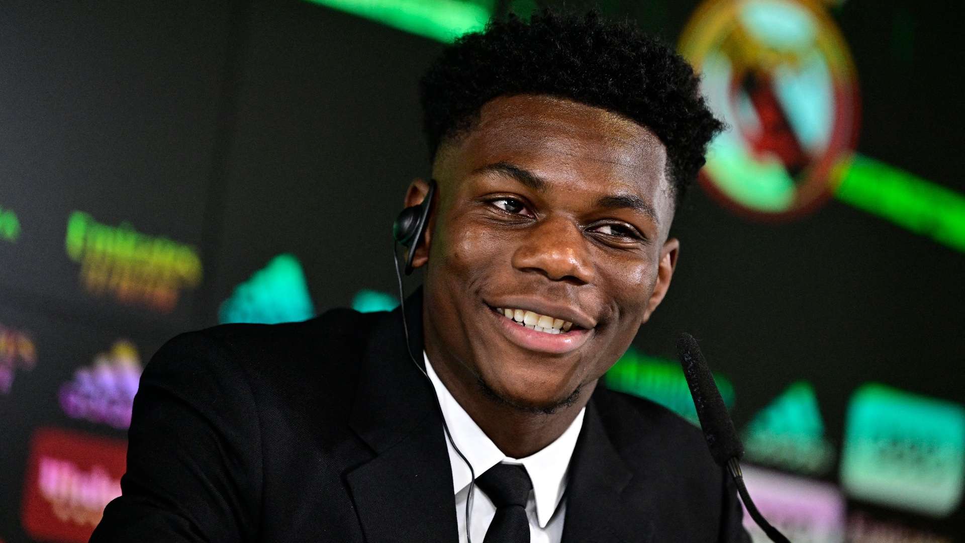 法甲第18輪巴黎聖日耳曼2-0昂熱 梅西回歸即入球！米基萊二助攻 巴黎重返正軌.